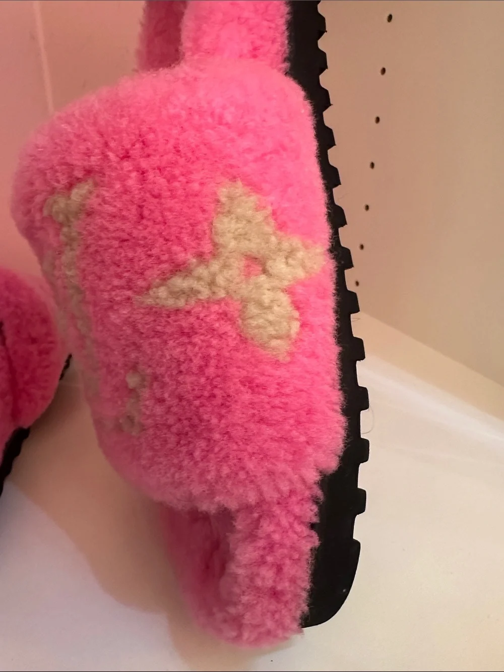 Louis Vuitton Pink Plush Shearling Logo Slides - Picture 8 of 10